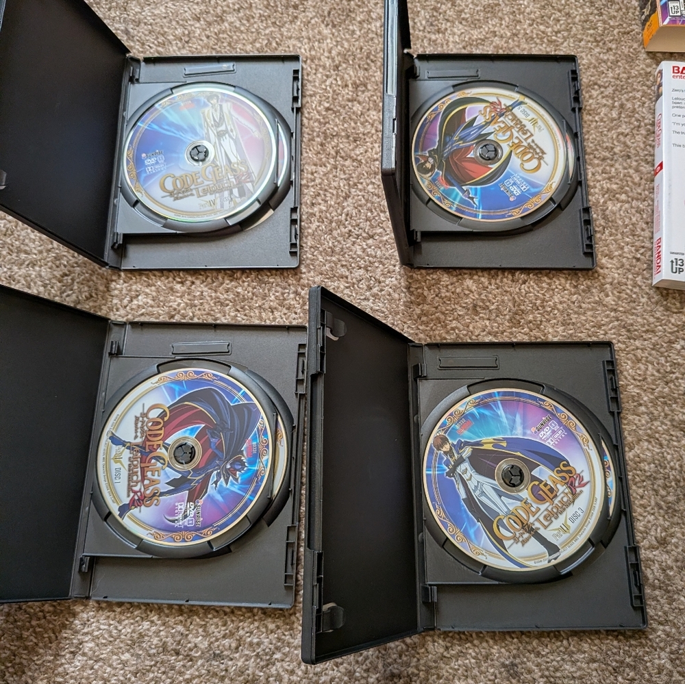 Code Geass DVD Collection - Picture 8 of 9